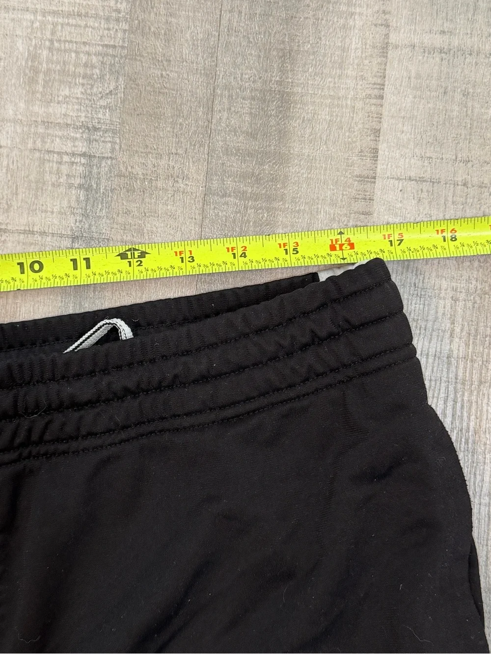 Puma Men’s XL Black Track Pants Athletic Joggers Gray Side Stripe Drawstring